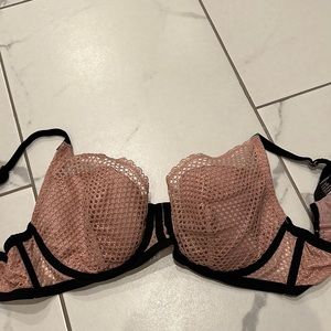 Victoria’s Secret Plunge size 36C. Very Sexy, worn very little